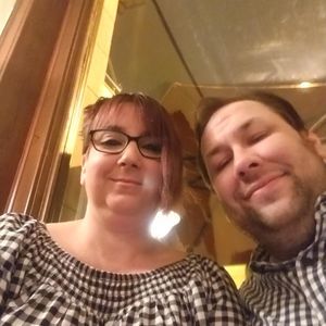 Meet your Posher, Christy